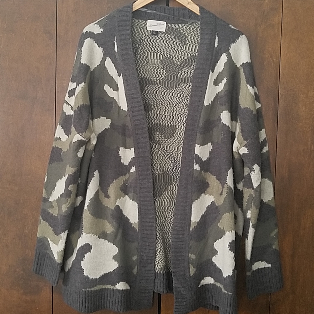Camo cardigan